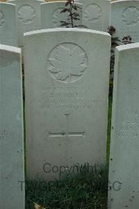 Canada Cemetery Tilloy Les Cambrai - Loyer, A